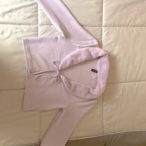 Forever 21 fur collar Lavander cardigan 🪻🪻🪻